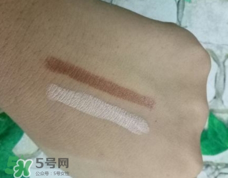 美康粉黛修容棒怎么用？美康粉黛修容棒使用方法