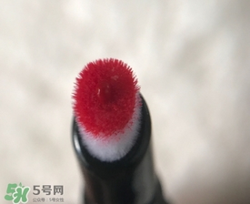 美康粉黛紅鸞心動唇釉怎么樣？美康粉黛氣墊唇釉好用嗎