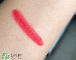 美康粉黛紅鸞心動唇釉怎么樣？美康粉黛氣墊唇釉好用嗎