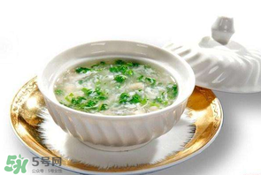 薺菜和魚可以一起吃嗎？薺菜能和魚一起吃嗎？