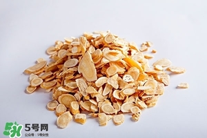 黃芪泡水喝的功效與副作用？黃芪有什么作用？