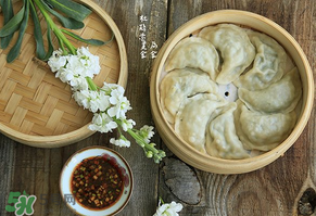 薺菜素餃子怎么做？薺菜素餡餃子怎么做好吃？
