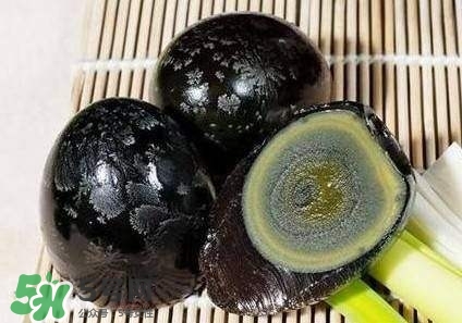 吃皮蛋的好處和壞處?吃皮蛋有哪些好處？