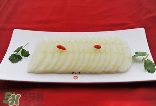 冬瓜要去皮嗎？冬瓜皮能吃嗎？