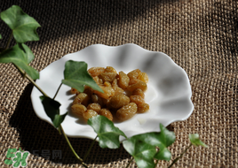 醋泡葡萄干有什么功效？醋泡葡萄干的功效與作用