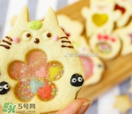 彩繪玻璃餅干怎么做？彩繪玻璃餅干做法