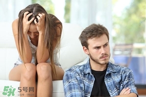 老公出軌怎么辦？老公出軌該不該離婚？