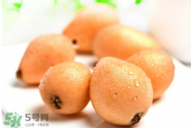 枇杷和姜能一起吃嗎？枇杷和生姜能一起煮嗎？
