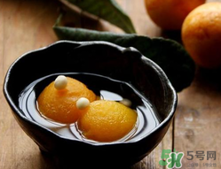 枇杷和川貝能一起吃嗎？川貝和枇杷能一起燉嗎？
