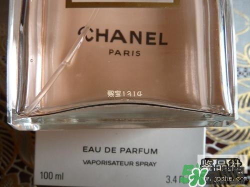 香奈兒可可小姐香水真假鑒別對比圖 香奈兒可可小姐香水真假鑒別對比圖