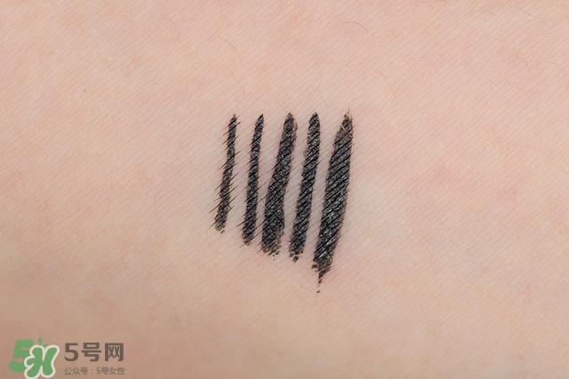 植村秀眼線液怎么安裝？植村秀眼線液安裝方法