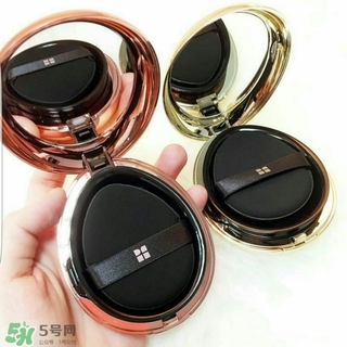 flowfushi氣墊粉色和金色哪個(gè)好？flowfushi氣墊粉色金色對(duì)比