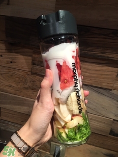 摩飛榨汁機和my juice哪個好？摩飛榨汁機和my juice對比