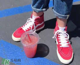 vans是什么牌子？vans范斯是什么檔次？