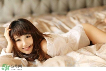 男人的精子對(duì)女人有啥好處？吃精液會(huì)不會(huì)懷孕？