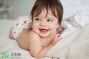 6月齡寶寶發(fā)育指標 6月齡寶寶發(fā)育標準 6月齡寶寶發(fā)育指標 6月齡寶寶發(fā)育標準