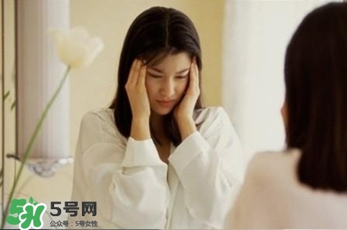抑郁癥有哪些癥狀？哪些人易患抑郁癥？