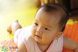 6月齡寶寶發(fā)育指標 6月齡寶寶發(fā)育標準 6月齡寶寶發(fā)育指標 6月齡寶寶發(fā)育標準