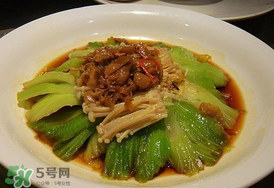 薺菜和金針菇能一起吃嗎？薺菜能和金針菇一起炒嗎？