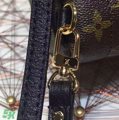 lv雙肩包怎么看真假？lv雙肩包真假辨別