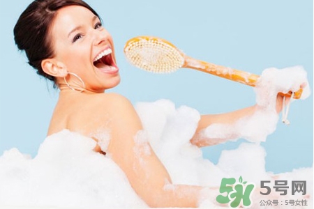 皮膚過敏可以洗熱水澡嗎？全身過敏能洗熱水澡嗎？