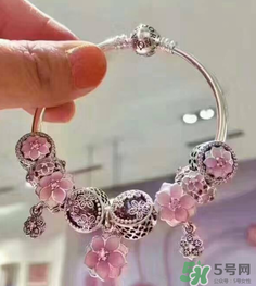 潘多拉2017新品桃花手鏈多少錢？pandora新品桃花手鏈正品價格