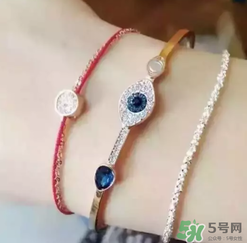 施華洛世奇惡魔之眼手鏈多少錢？施華洛世奇惡魔手鐲專柜價(jià)格
