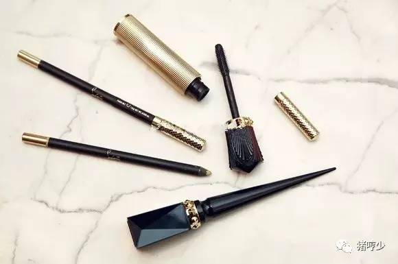 cl眼線液多少錢？Christian Louboutin眼線液色號試色