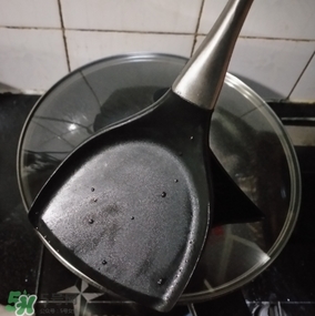 麥飯石鍋是什么材質(zhì)？麥飯石鍋是石頭做的嗎？