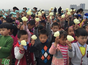清明節(jié)小孩能上墳嗎？清明節(jié)可以帶小孩掃墓嗎？