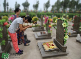 清明節(jié)女人能上墳嗎？為什么清明節(jié)女人不上墳？？