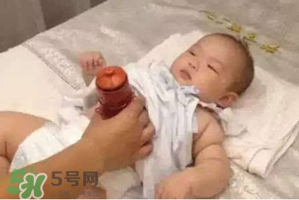 寶寶氣管炎艾灸治療有用嗎？寶寶氣管炎艾灸效果如何