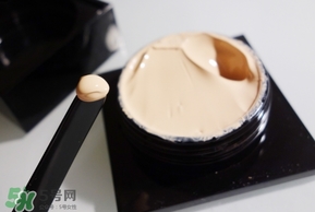 serge lutens鹵蛋粉底霜多少錢？蘆丹氏粉底霜專柜價格