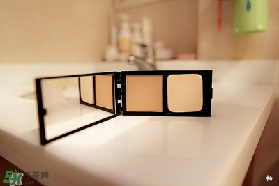 serge lutens蘆丹氏粉餅色號 蘆丹氏粉餅試色 serge lutens蘆丹氏粉餅色號 蘆丹氏粉餅試色