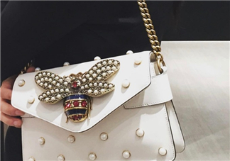 gucci蜜蜂包正品多少錢？gucci古馳蜜蜂珍珠包專柜價(jià)格