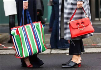 巴黎世家編織袋很貴嗎？balenciaga春運(yùn)包為什么這么貴？