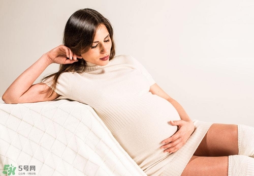 懷孕中暑了怎么辦 孕婦中暑了怎么辦 懷孕中暑了怎么辦 孕婦中暑了怎么辦