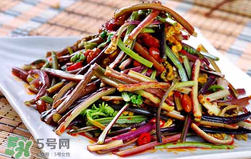 吃蕨菜有什么好處？吃蕨菜的好處