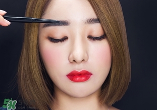 云皙是什么牌子？云皙化妝品是品牌嗎？