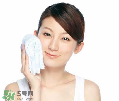 熱毛巾敷臉要幾分鐘？熱毛巾敷臉要多久？