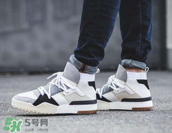 adidas originals aw聯(lián)名最新款多少錢？阿迪達(dá)斯三葉草aw聯(lián)名發(fā)售價(jià)格