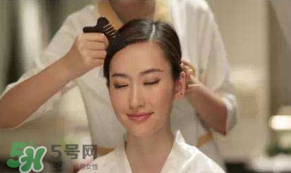 刮痧能治頸椎病嗎？頸椎病刮痧正確圖片