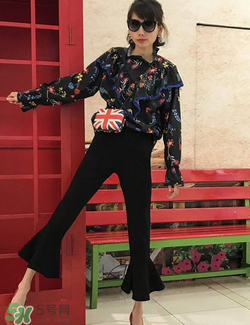 喇叭褲怎么搭配？喇叭褲怎么搭配好看？