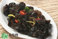 尿酸高可以吃黑木耳嗎？ 尿酸高的能吃木耳嗎？	