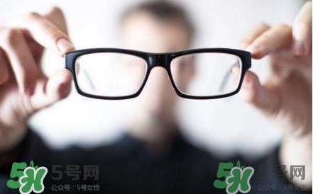 近視眼吃什么對(duì)眼睛好？近視眼吃什么好