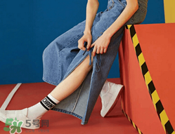 牛仔闊腿褲搭配什么鞋子？闊腿牛仔褲搭配什么鞋子好看？
