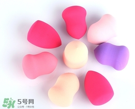 美妝蛋可以干用嗎？美妝蛋使用前要打濕嗎？