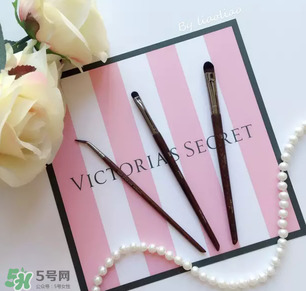 玫珂菲化妝刷怎么樣？make up for ever化妝刷好用嗎？