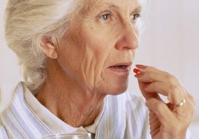 中老年人補(bǔ)鈣吃什么最好？中老年人補(bǔ)鈣藥品