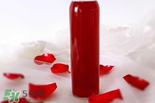 玫瑰水可以天天用嗎？玫瑰水多久用一次比較好？